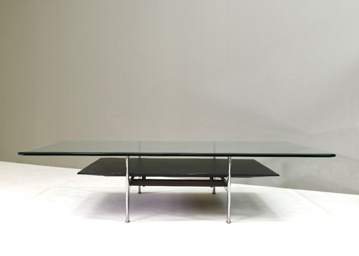 Italiaanse B&B ‘Diesis’ Tafel Salon, Italië – 1979