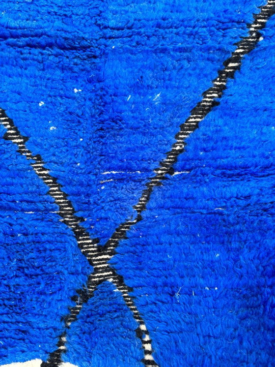 Image 1 of Beni Ouarain Teppich – 185 x 250 cm – Handgewebte marokkanische Wolle – Blau & Elfenbein