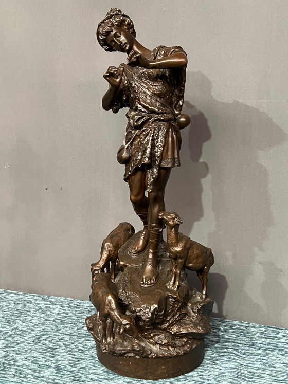 Sculture in bronzo di un pastore con pecore, Marrone, Figuratief (foto 2 di 9)