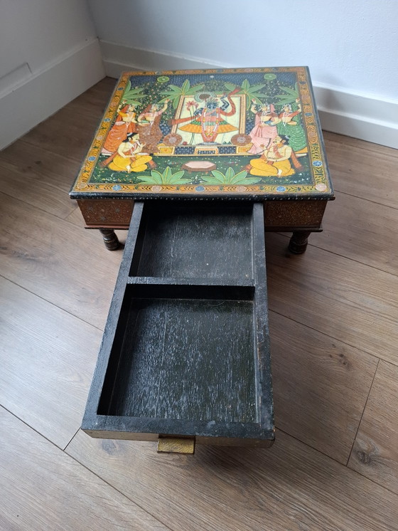 Image 1 of Table d'appoint indienne, vintage, peinte à la main !!!