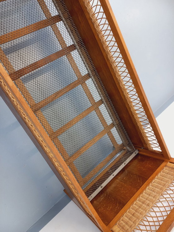 Image 1 of Lit bébé vintage en bois de chêne et rotin des années 60