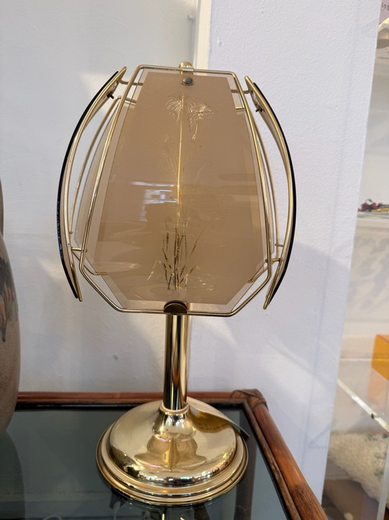 Lampada da tavolo in ottone Hollywood Regency con vetro inciso botanicamente - Anni '70, Lampade da tavolo (foto 7 di 10)