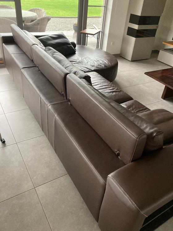 Image 1 of Leather sofa with chaise longue