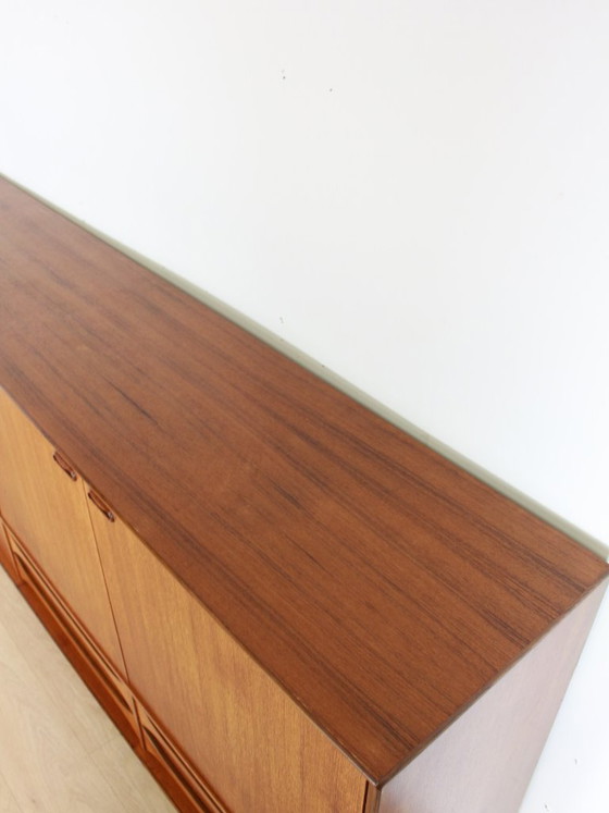 Image 1 of Kast – Oswald Vermaercke, V-Form