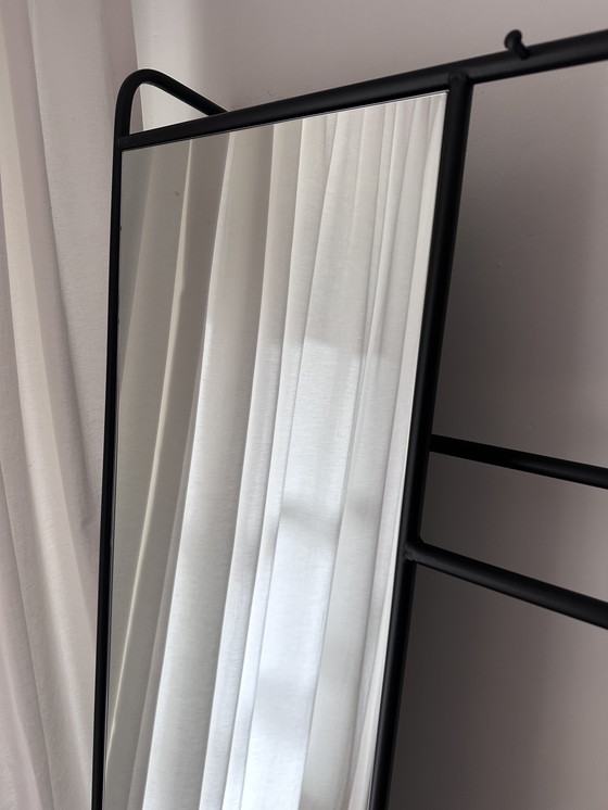 Image 1 of Specchio appendiabiti nordico