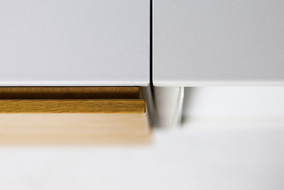 Image 1 of RARE MEUBLE HIFI PAR WERNER AISSLINGER POUR VITRA