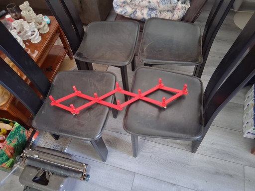 Vintage Akkordeon-Garderobe