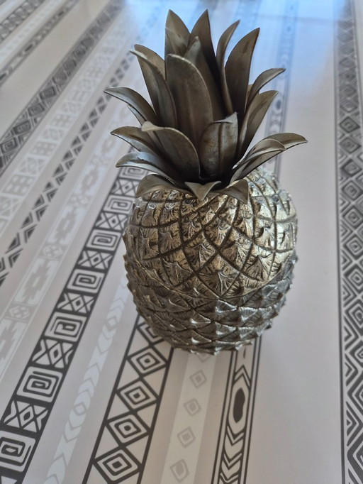 Vaschetta per cubetti di ghiaccio Mauro Manetti, design ananas