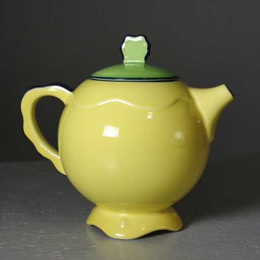KG Lunéville - Multicolored modernist design teapot, France, 20th century