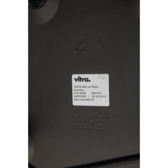 Image 1 of 6 x Vitra DSW
