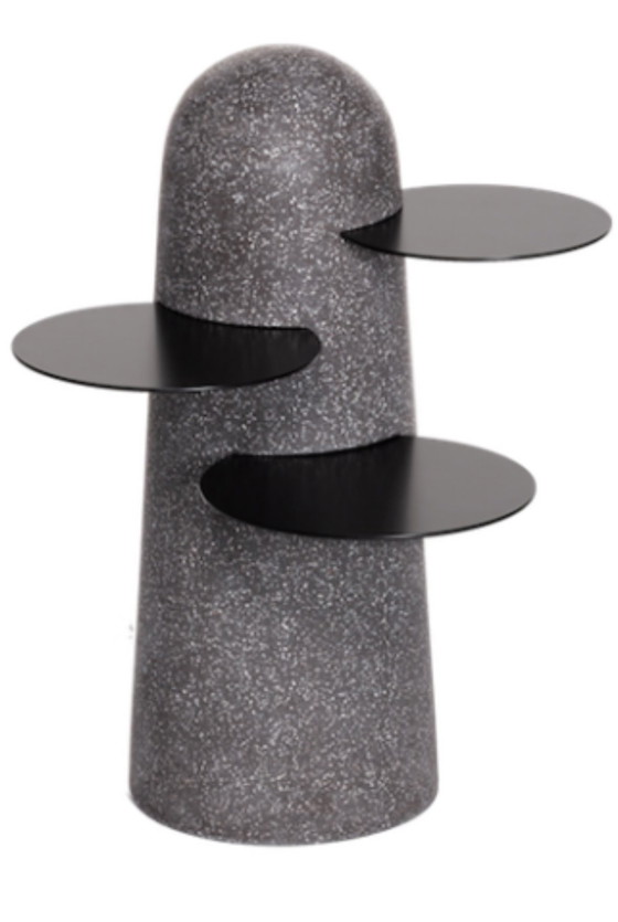 Image 1 of Design bijzettafel 