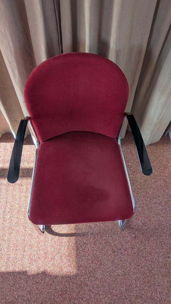 Image 1 of Twee Gispen 413 Stoelen