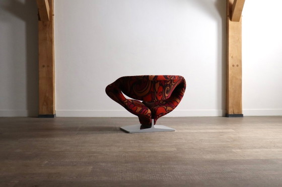 Image 1 of Pierre Paulin Ribbon-stoel in Jack Lenor Larsen Momentum-stof voor Artifort