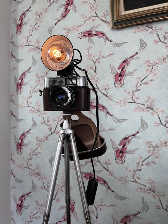 Image 1 of Unieke lamp gemaakt van retro Voigtländer camera 