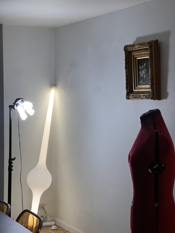 Image 1 of Lampadaire Michael Young (lampe torche)