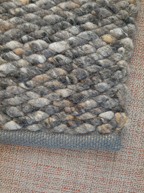Alfombra de lana Perletta – Wool (photo 4 of 5)