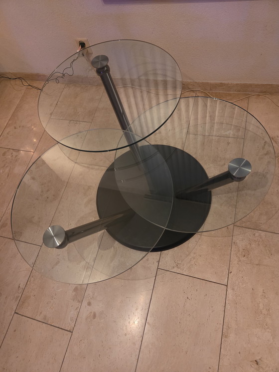 Image 1 of Tavolino girevole con 3 ripiani