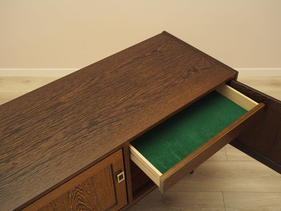 Armadio contenitore danese impiallacciato rovere su gambe angolate, moderno scandinavo anni '70 (photo 13 of 13)