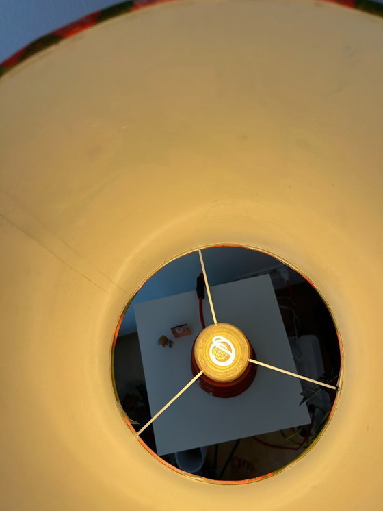 Image 1 of Vintage lampvoet in pagodestijl, ontwerp uit het midden van de 20e eeuw. Glazuurkleur: felrood.