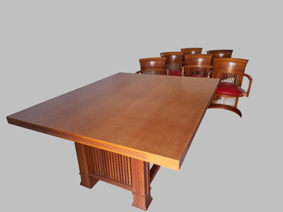 Image 1 of Set da pranzo Cassina di Frank Lloyd Wright Husser – Tavolo + 6 sedie a botte