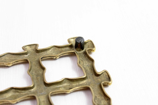Faux bamboo brass trivet