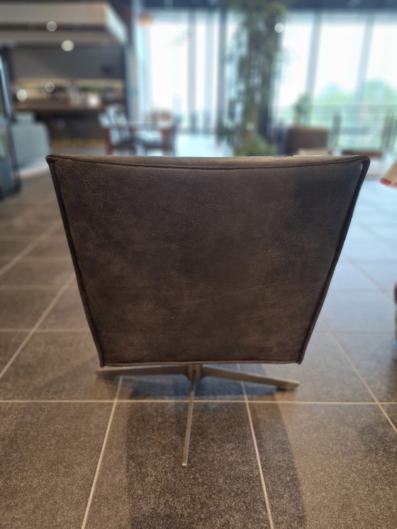 Draaifauteuil Ive – Weyts Collectie, Poltrone (photo 4 of 5)