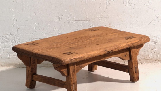 Table basse antique en bois de pin – Chine, circa 1890 – Tables basses (photo 3 of 40)