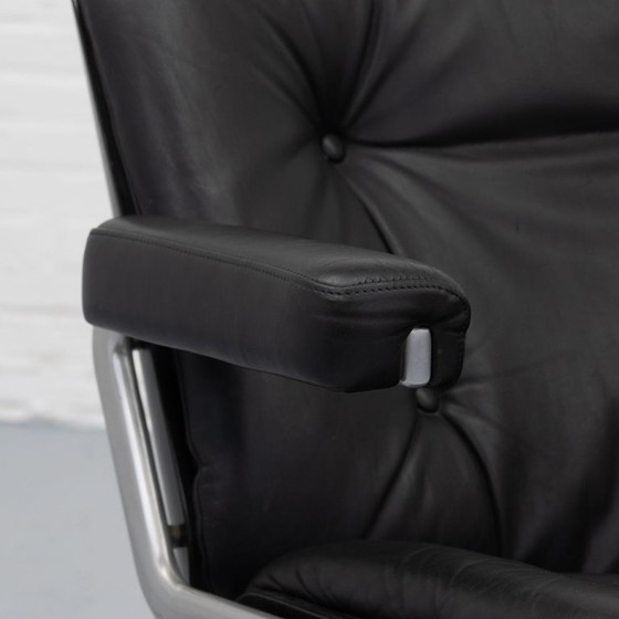Fauteuil Stoll Giroflex années 70 – Wood, Leather (photo 9 of 13)