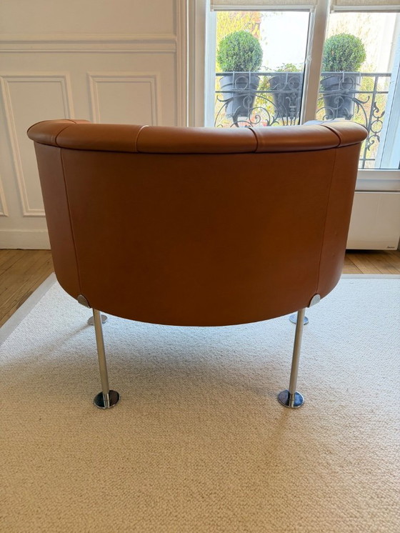 Image 1 of WALTER KNOLL - Poltrona Haussmann 310 in pelle color cognac