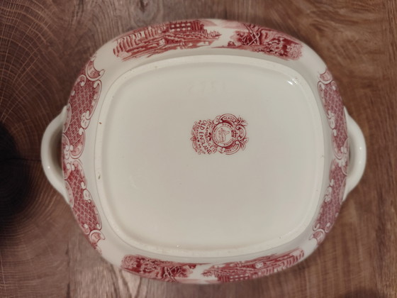 Image 1 of Antieke soepterrine, Old England, Cambridge Royal Swan / Engeland – Rood en wit – Vintage servies