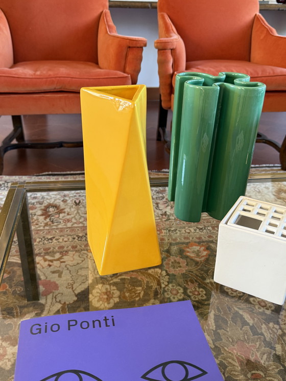 Image 1 of Vase en céramique jaune de l'ère spatiale, Pietro Arosio, Parravicini Italie vers 1960