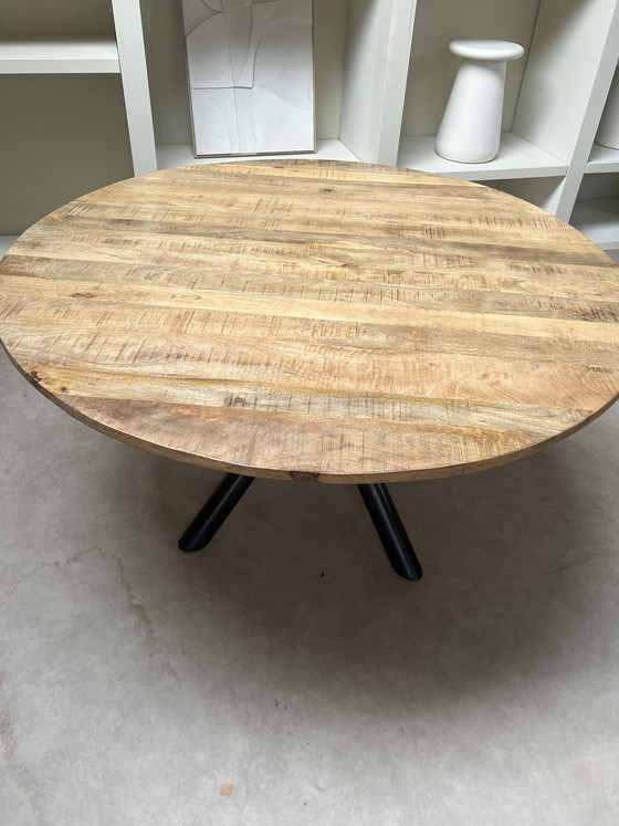Image 1 of Round mango wood dining table 150cm natural with steel legs
