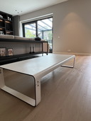 Mesa baja de diseño exclusivo