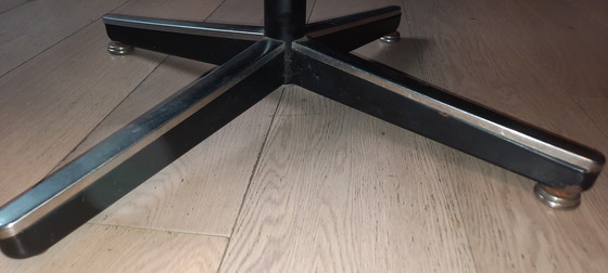 Image 1 of Poltrona direzionale Knoll Pollock vintage anni '70 – pelle nera, base a 4 stelle