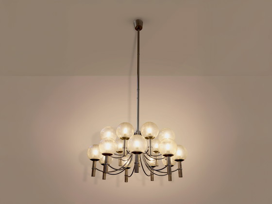 Image 1 of Paar einzigartige Veroneser Kronleuchter 65 Zoll Stahl Muranoglas 1970