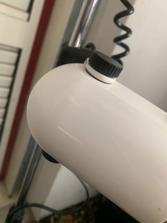 Image 1 of Lampada da terra vintage italiana anni '70, stile Space Age - 2 faretti bianchi regolabili - Cromo e nero