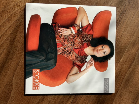 Image 1 of Deux Stokke Varier Peel Orange avec repose-pieds