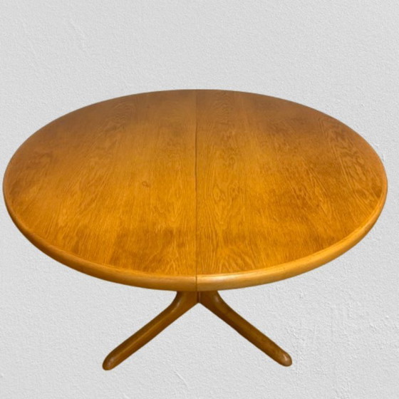 Image 1 of Table ronde/ovale de Van den Berghe-Pauvers