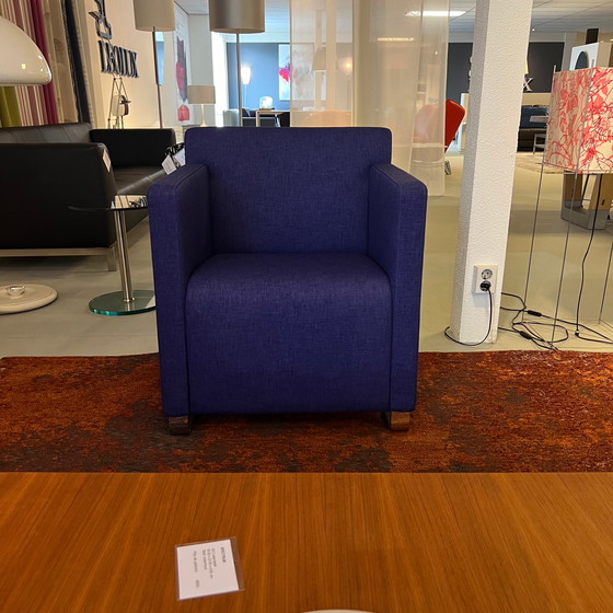 Image 1 of COR Quant armchair