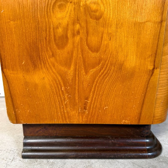 Set of 2 Walnut Burl Nightstands, Jindřich Halabala, Glass, Wood, Brown (photo 10 of 14)