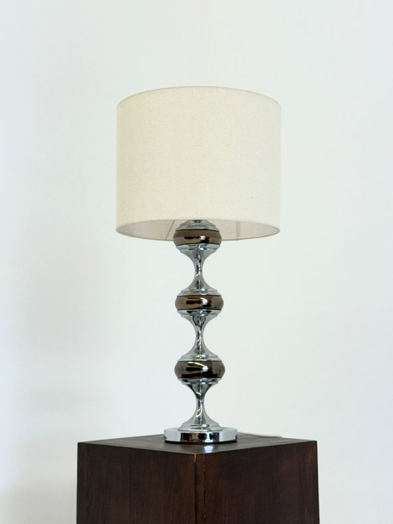 Image 1 of Space Age Tischlampe mit skulpturalem Chromfuß