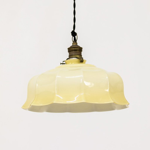 Art Deco Opaline Pendelleuchten