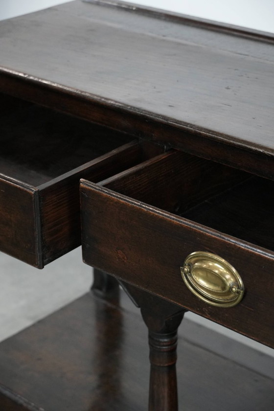 Image 1 of Antieke 18e eeuwse Engelse side table/dresser gemaakt van eikenhout 