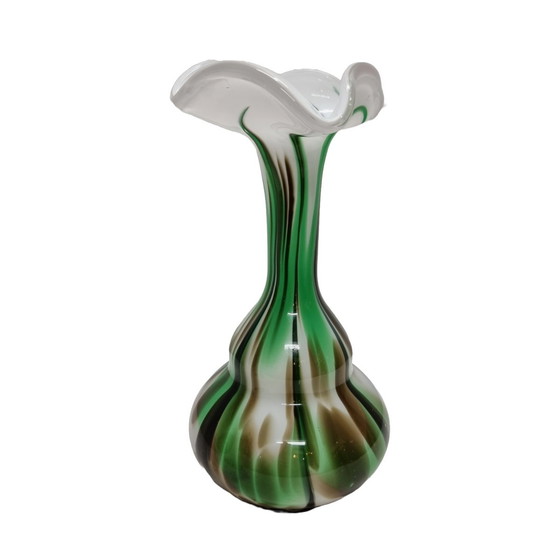 Image 1 of Vase Vintage Design Vert Opalin