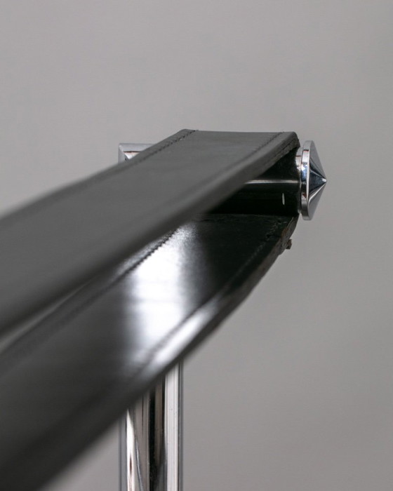 Image 1 of Sedia LC1 di Le Corbusier, Pierre Jeanneret, Charlotte Perriand per Cassina, anni '80