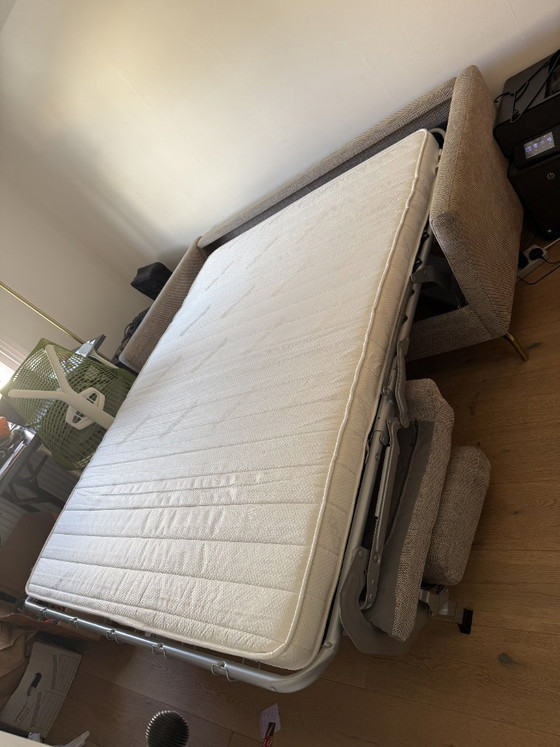 BoConcept Osaka sofa bed in near new condition – Metal, Textile (photo 2 of 9)