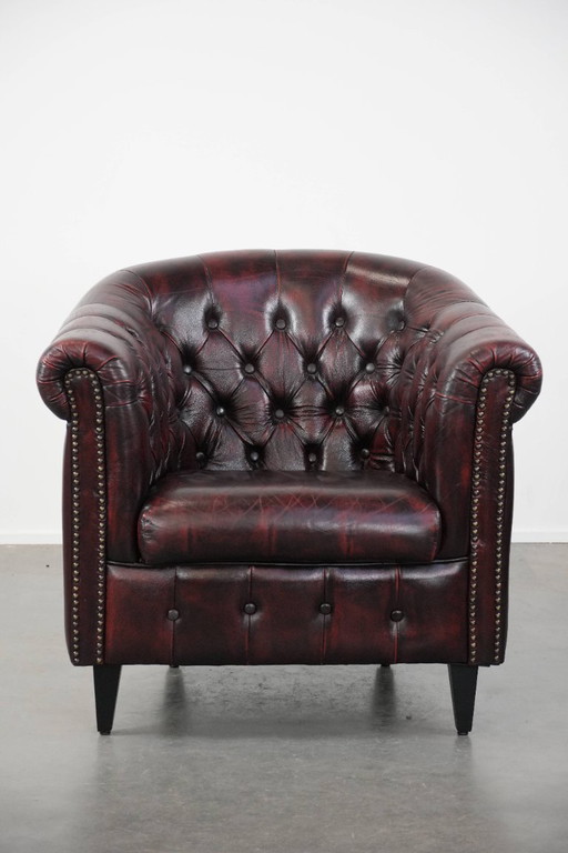 Fauteuil club Chesterfield en cuir de vachette de style anglais classique