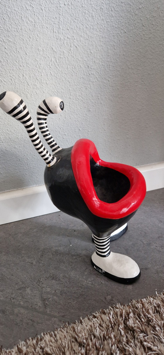 Image 1 of Bonbonnière Niloc Pagen Lip Mouth