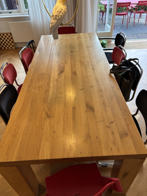 Beautiful Oak Dining Table