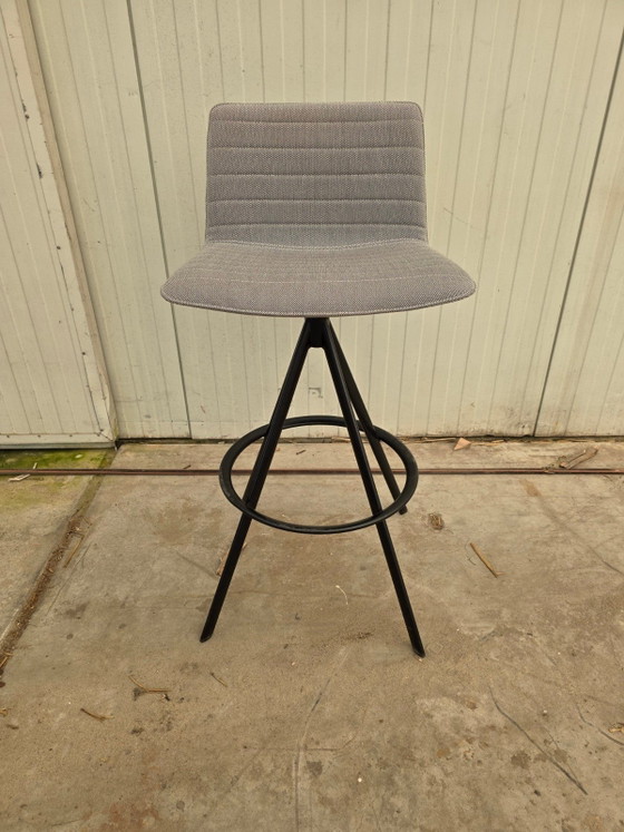 Image 1 of Andreu World bar stools EUR 200.00 each